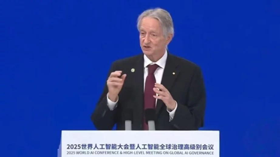 “Hinton Warns: Don’t Raise a Tiger We Can’t Tame” — WDTA Joins 2025 World AI Conference in Shangha